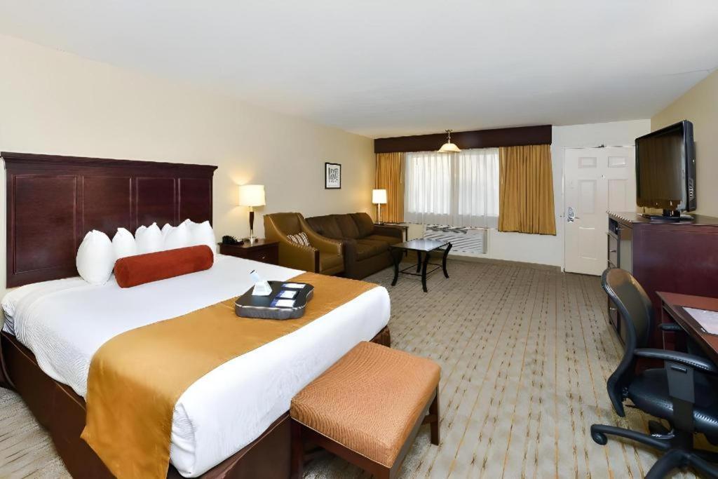 Best Western Frontier Motel Lone Pine Exterior photo
