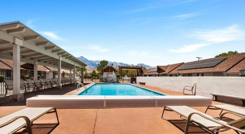Best Western Frontier Motel Lone Pine Exterior photo